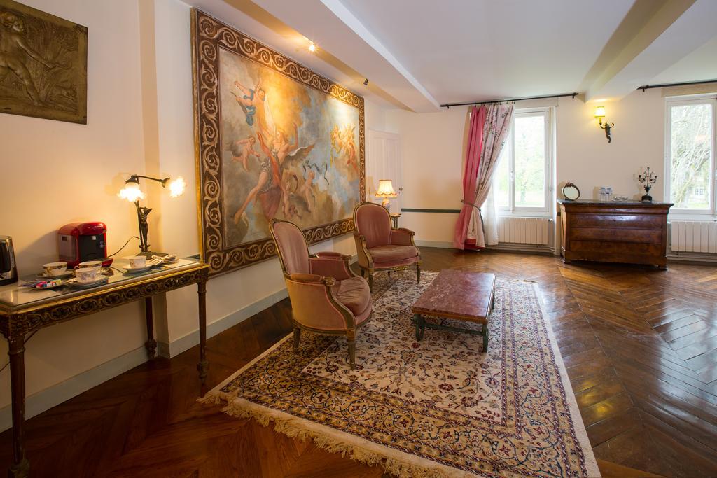 مبيت وإفطار Pressagny-lʼOrgeuilleux Chateau De La Madeleine المظهر الخارجي الصورة